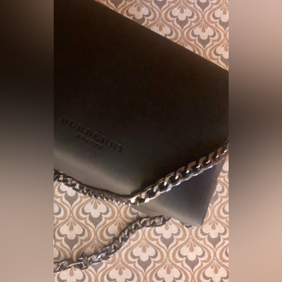 Authentic BURBERRY Remodelled/Restyled Crossbody/ Shoulder/Purse Cosmetic Bag - Picture 13 of 15